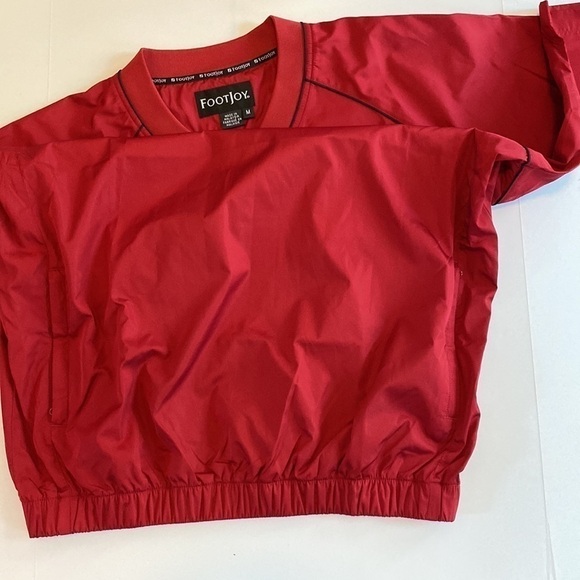 FootJoy short sleeve rain pullover size Medium dark red and black - Picture 3 of 7